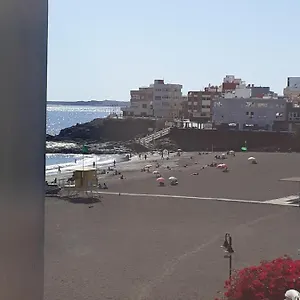 time-to-relax-in-playa-de-melenara.in-canary-islands.com/